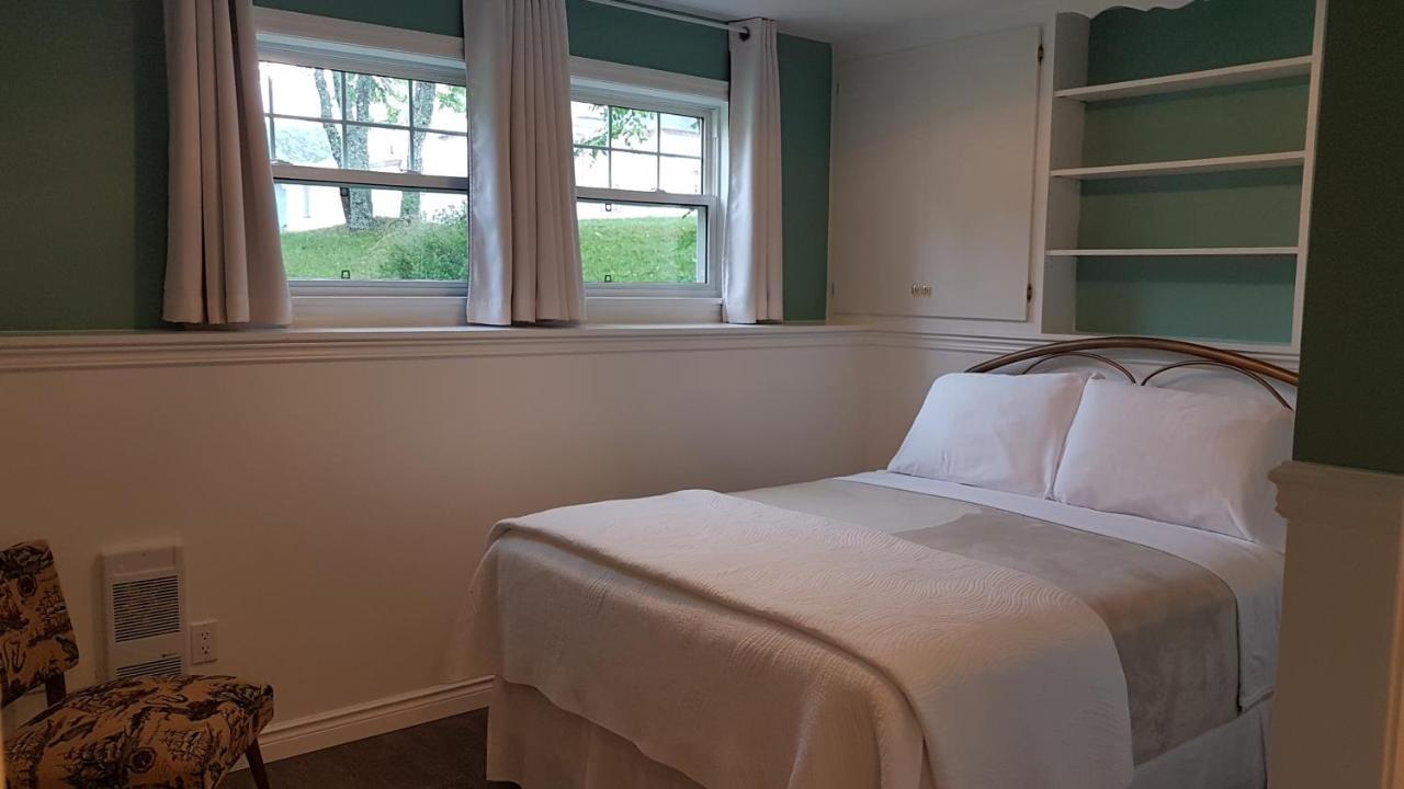 Dove House Bed & Breakfast Harbourside North Sydney Exterior photo