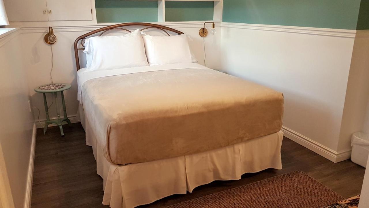 Dove House Bed & Breakfast Harbourside North Sydney Exterior photo